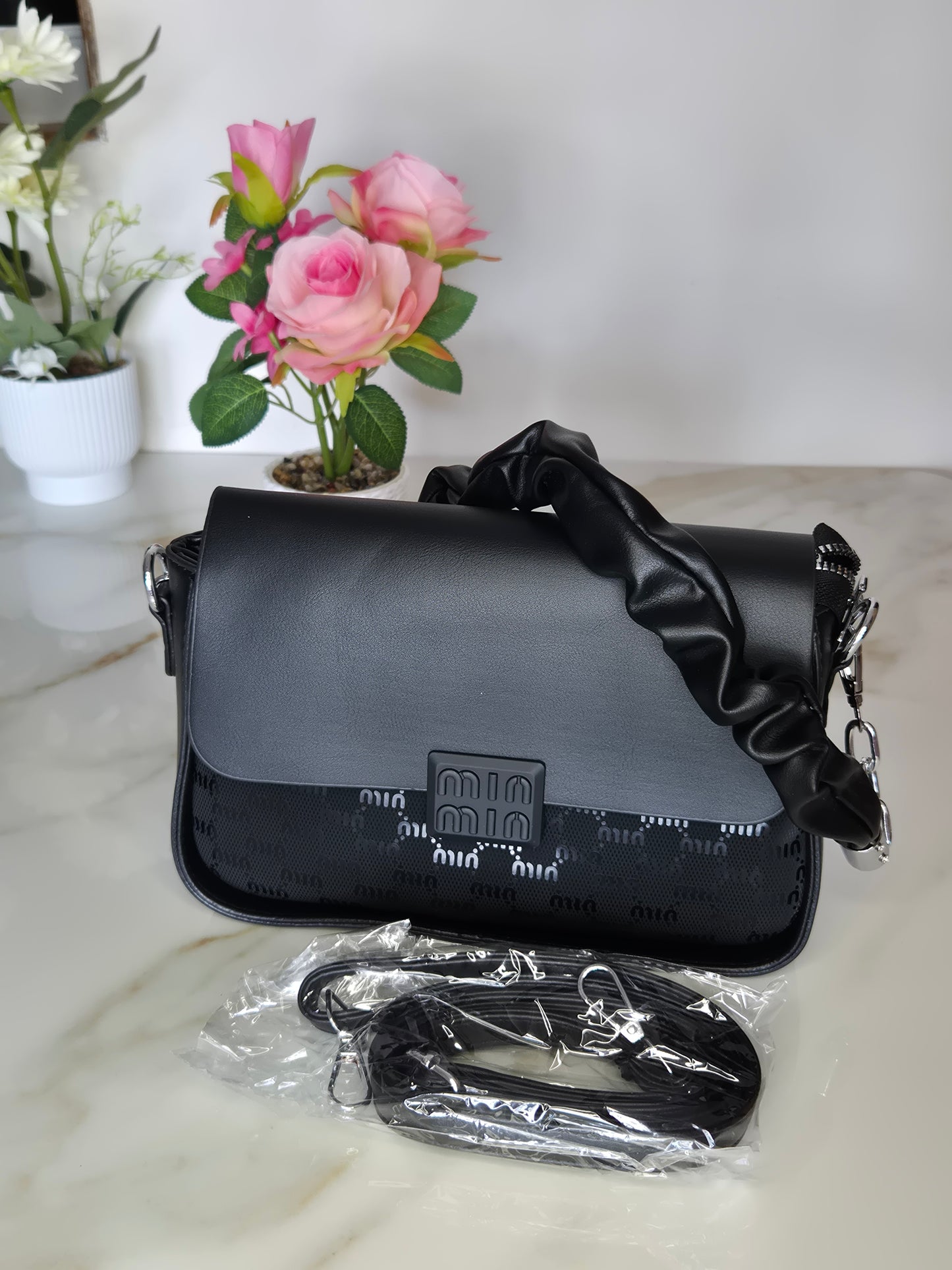 Glintgo Shoulder Bag