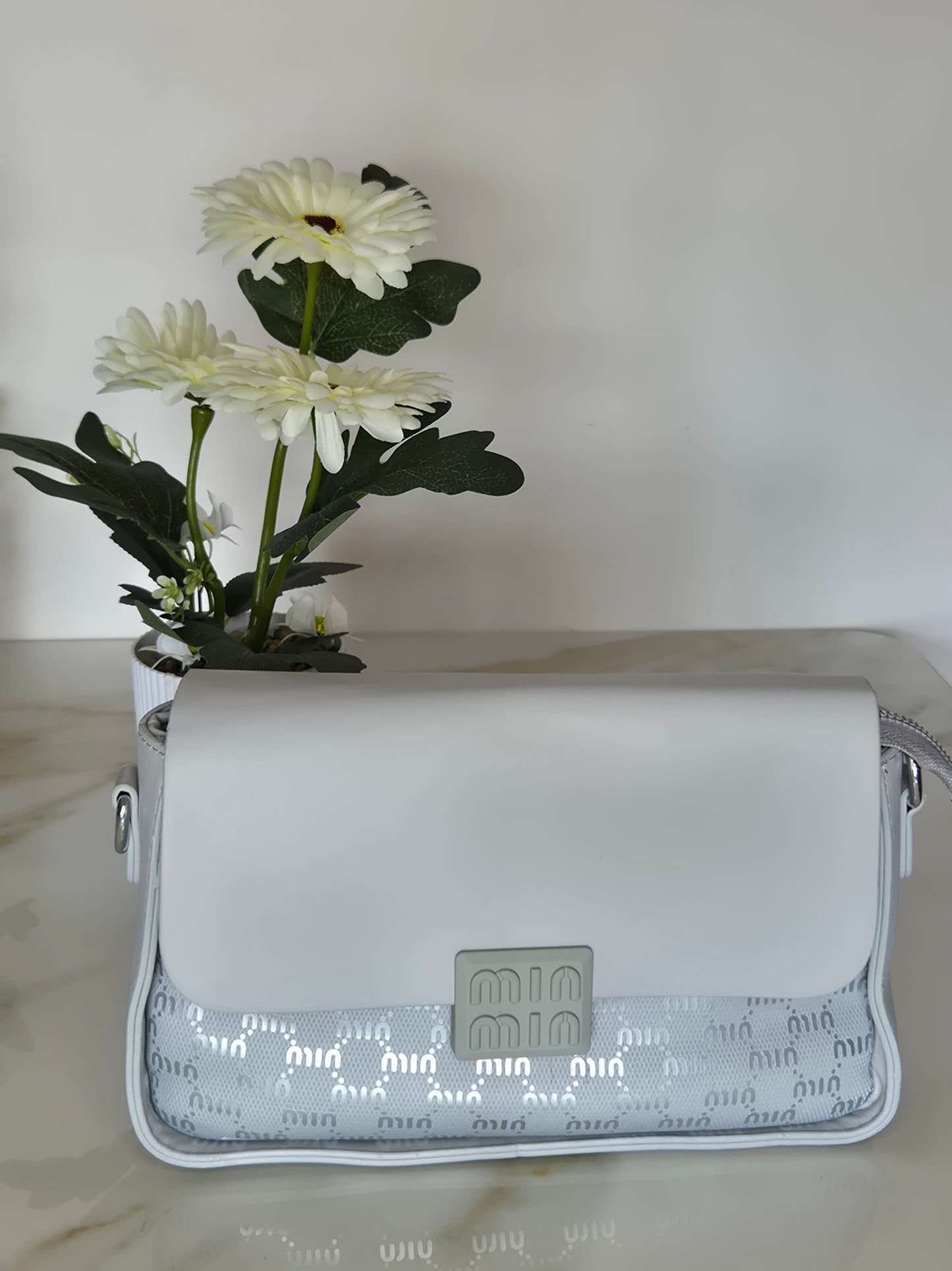 Glintgo Shoulder Bag