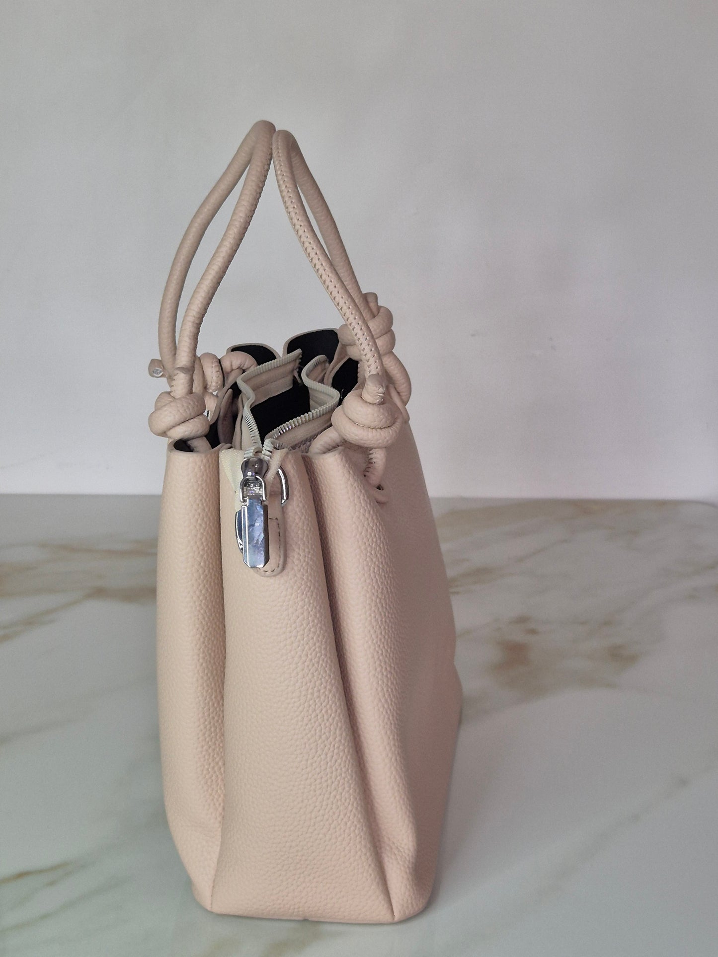 Elegance Knot Tote