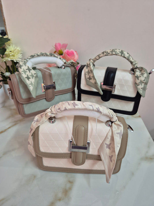 Ellara Ribbion Sling