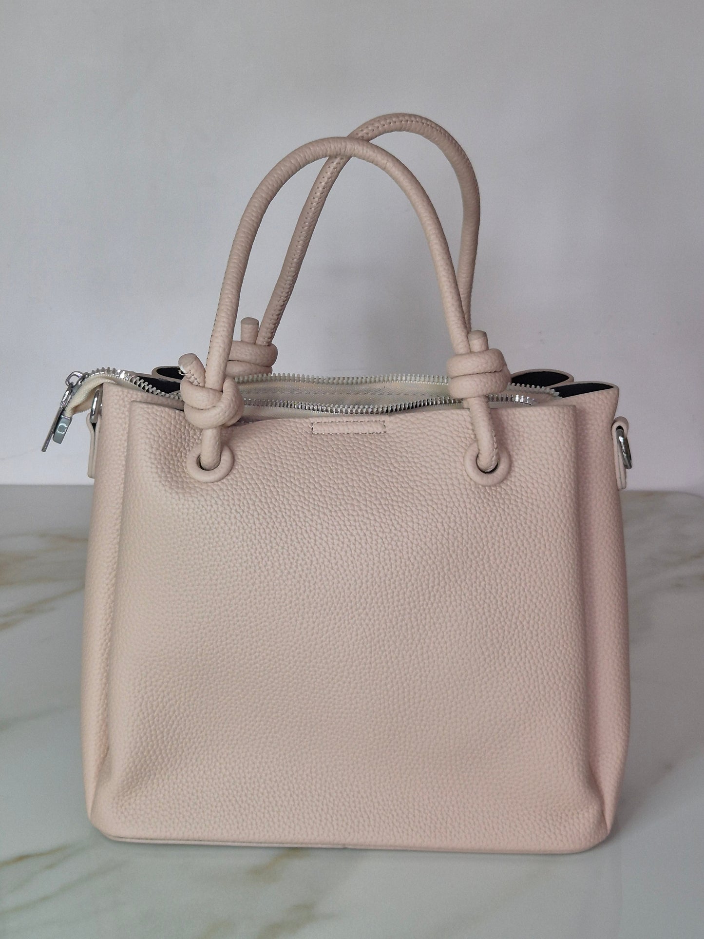 Elegance Knot Tote